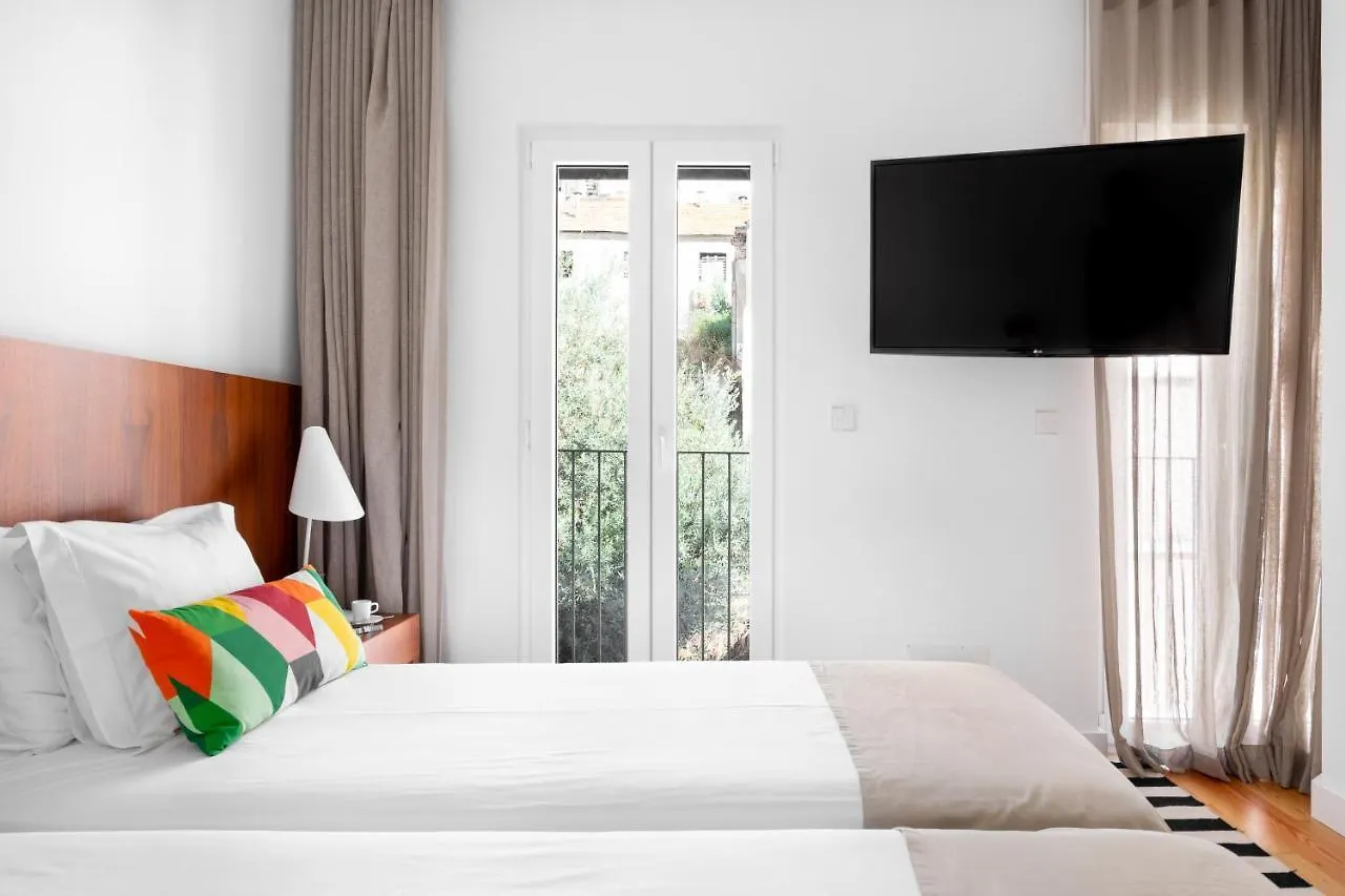 Joivy 2-Br Flat With Garage Near Castelo De S Jorge Apartment Lisbon