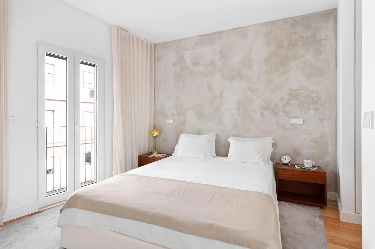 Joivy 2-Br Flat With Garage Near Castelo De S Jorge Apartment Lisbon